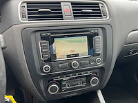Volkswagen jetta 1.6 tdi high exec l., 3-kff-83 - afbeelding 4 van  16