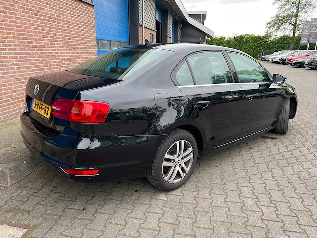 Volkswagen jetta 1.6 tdi high exec l., 3-kff-83 - afbeelding 10 van  16
