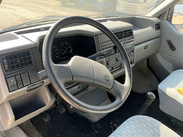 Volkswagen kampeerauto i d 45 kw camper - afbeelding 5 van  6