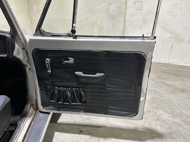 Volkswagen kever cabriolet 1.6 36pk 1968 - afbeelding 33 van  40