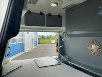 Volkswagen kombi camper - afbeelding 29 van  39