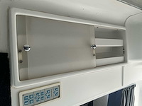 Volkswagen kombi camper - afbeelding 30 van  39