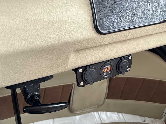 Volkswagen kombi t2 combi 1980 | jnx-83-j i - afbeelding 2 van  30