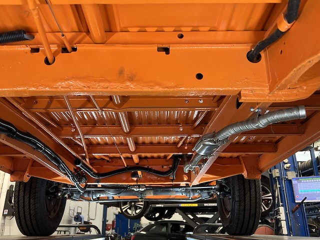 Volkswagen kombi t2 combi 1980 | jnx-83-j i - afbeelding 30 van  30