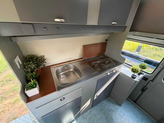 Volkswagen lt 28 d camper verh.dak kampeerwagen bz-03-nd - afbeelding 10 van  18