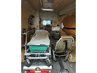 Volkswagen lt ambulance -duits - afbeelding 2 van  13
