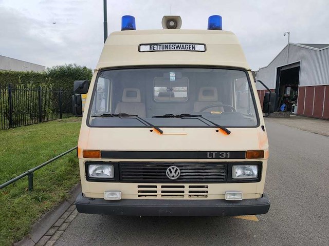 Volkswagen lt ambulance -duits - afbeelding 7 van  13