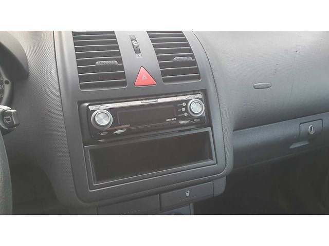 Volkswagen lupo 1.4, 41-rk-bv - afbeelding 9 van  11