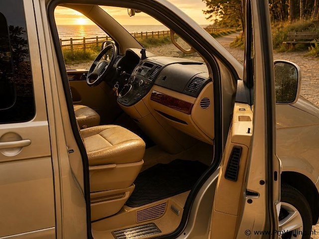 Volkswagen multivan 2.5 tdi buscamper - afbeelding 11 van  12