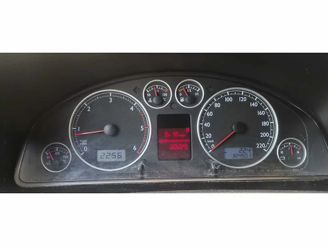 Volkswagen multivan camper, k-697-vj - afbeelding 9 van  18