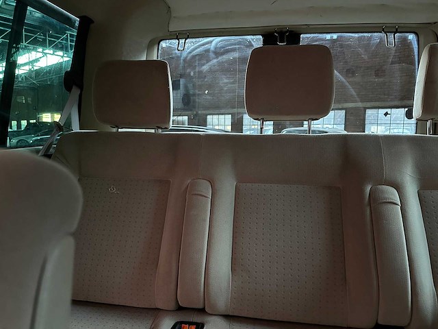 Volkswagen multivan vr6 2.8 v6 204pk 2003 youngtimer - afbeelding 24 van  38