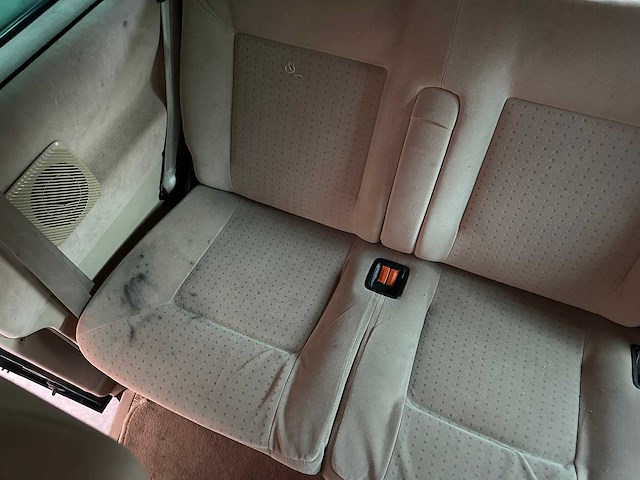 Volkswagen multivan vr6 2.8 v6 204pk 2003 youngtimer - afbeelding 26 van  38