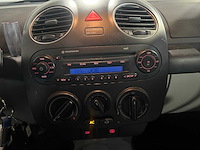 Volkswagen new beetle 1.9 tdi highline, 73-lxt-1 - afbeelding 4 van  15