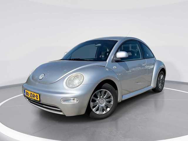 Volkswagen new beetle 2.0 highline 1999 | 88-jdr-8 - afbeelding 1 van  26