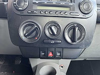 Volkswagen new beetle 2.0 highline 2001 | 09-gx-nv - afbeelding 4 van  22