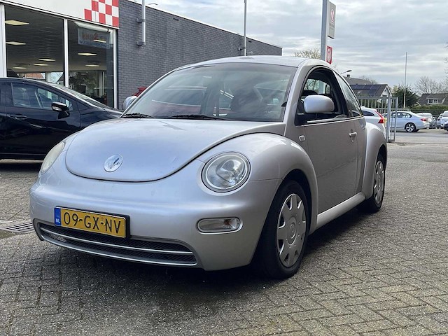 Volkswagen new beetle 2.0 highline 2001 | 09-gx-nv - afbeelding 11 van  22