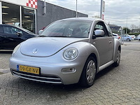 Volkswagen new beetle 2.0 highline 2001 | 09-gx-nv - afbeelding 22 van  22