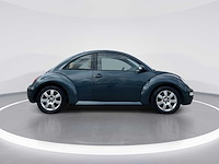 Volkswagen new beetle 2.0 highline 2003 | 13-nk-hs - afbeelding 4 van  25