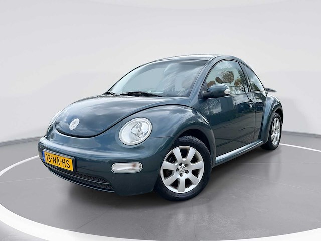 Volkswagen new beetle 2.0 highline 2003 | 13-nk-hs - afbeelding 1 van  25