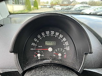 Volkswagen new beetle 2.0 highline 2003 | 13-nk-hs - afbeelding 24 van  25