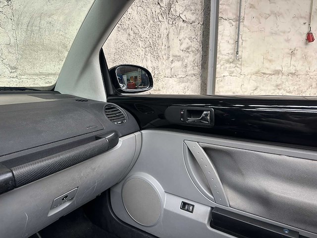 Volkswagen new beetle cabriolet 1.4 turijn 75pk 2003, th-271-j - afbeelding 19 van  34