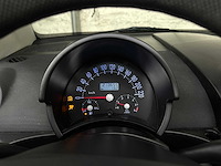 Volkswagen new beetle cabriolet 1.4 turijn 75pk 2003, th-271-j - afbeelding 16 van  34