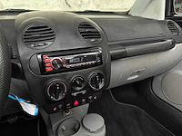 Volkswagen new beetle cabriolet 1.4 turijn 75pk 2003, th-271-j - afbeelding 18 van  34