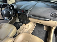 Volkswagen new beetle cabriolet 2.0, 58-rp-zx - afbeelding 18 van  18