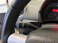 Volkswagen new beetle cabriolet 2.0 highline 45-gfz-6 nieuwe apk - afbeelding 4 van  19