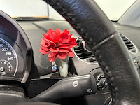 Volkswagen new beetle cabriolet 2.0 highline 45-gfz-6 nieuwe apk - afbeelding 5 van  19
