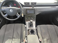 Volkswagen passat - 1.6 fsi trendline, 90-rt-vh - afbeelding 5 van  16