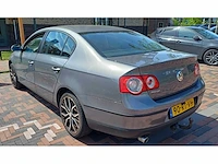 Volkswagen passat - 1.6 fsi trendline, 90-rt-vh - afbeelding 12 van  16