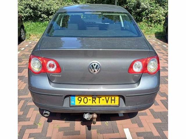 Volkswagen passat - 1.6 fsi trendline, 90-rt-vh - afbeelding 14 van  16
