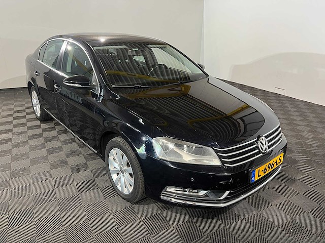 Volkswagen passat 1.4 tsi highl. blm, l-696-ls - afbeelding 2 van  19