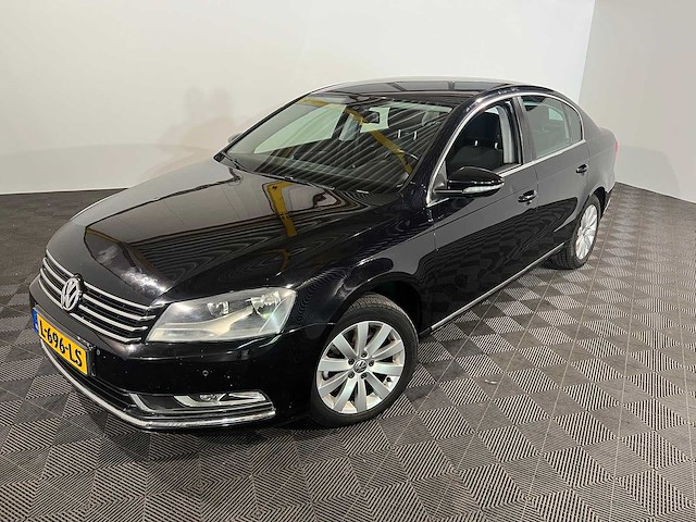 Volkswagen passat 1.4 tsi highl. blm, l-696-ls - afbeelding 1 van  19