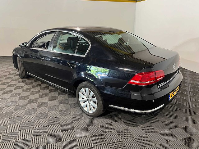 Volkswagen passat 1.4 tsi highl. blm, l-696-ls - afbeelding 12 van  19