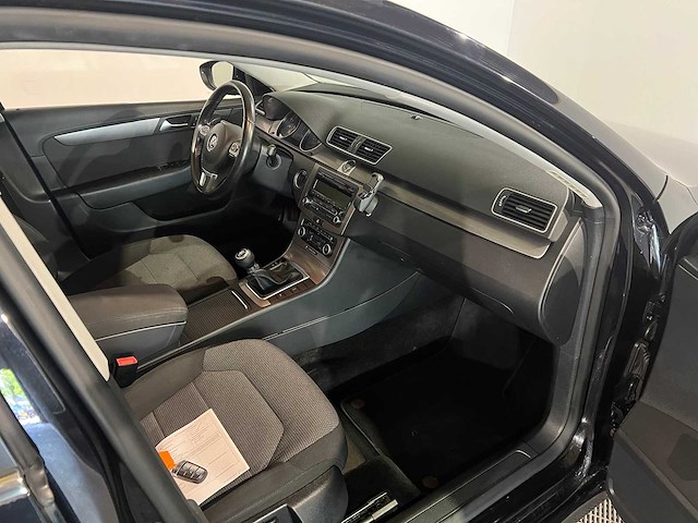 Volkswagen passat 1.4 tsi highl. blm, l-696-ls - afbeelding 18 van  19