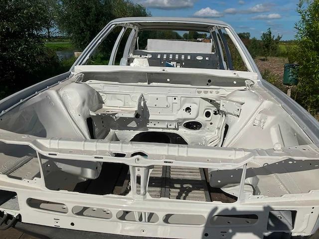 Volkswagen passat 1.6 d oldtimer - afbeelding 6 van  16