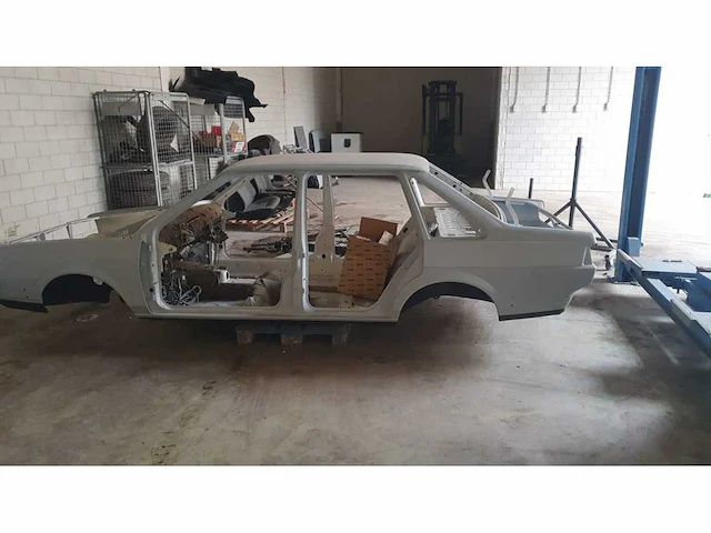 Volkswagen passat 1.6 d oldtimer - afbeelding 10 van  16