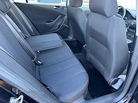 Volkswagen passat 1.6 fsi trendline, 02-sb-lk - afbeelding 11 van  13