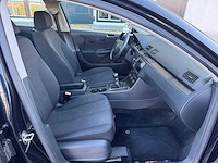 Volkswagen passat 1.6 fsi trendline, 02-sb-lk - afbeelding 11 van  15