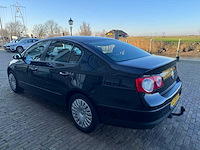 Volkswagen passat 1.6 fsi trendline, 02-sb-lk - afbeelding 4 van  15