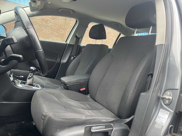 Volkswagen passat 1.8 tfsi comfortline - 2008 | 50-gfh-2 - afbeelding 2 van  26