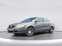 Volkswagen passat 1.8 tfsi comfortline - 2008 | 50-gfh-2 - afbeelding 1 van  26