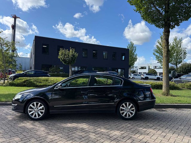 Volkswagen passat 1.8 tfsi comfortline , 38-zr-nf - afbeelding 13 van  16