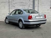 Volkswagen passat 1.9 tdi trendline 90pk 2000, 06-fd-ff - afbeelding 6 van  36
