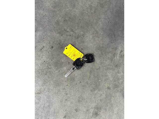 Volkswagen passat 1.9 tdi trendline 90pk 2000, 06-fd-ff - afbeelding 30 van  36