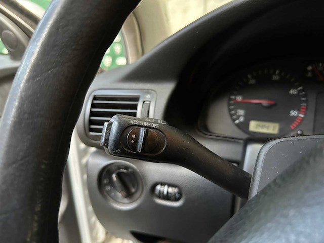 Volkswagen passat 1.9 tdi trendline 90pk 2000, 06-fd-ff - afbeelding 14 van  36