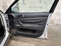 Volkswagen passat 1.9 tdi trendline 90pk 2000, 06-fd-ff - afbeelding 27 van  36