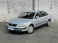 Volkswagen passat 1.9 tdi trendline 90pk 2000, 06-fd-ff - afbeelding 21 van  23